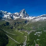 Hellochalet Cervinia - Ski-in Ski-out Studio, 200mt At Plan Maison Lift Lägenhet Breuil-Cervinia