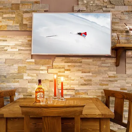 公寓 Hellochalet Cervinia - Ski-in Ski-out Studio, 200mt At Plan Maison Lift *