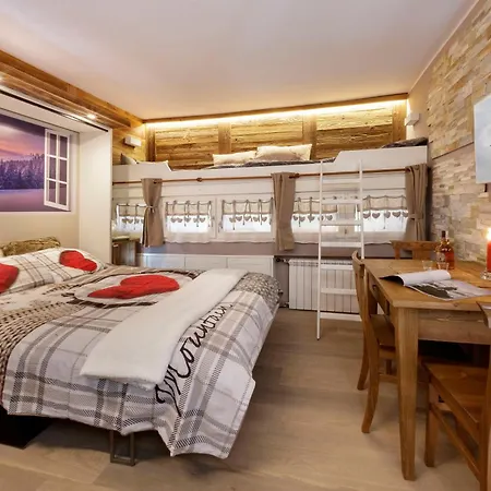 Hellochalet Cervinia - Ski-in Ski-out Studio, 200mt At Plan Maison Lift 公寓 布勒伊-切尔维尼亚