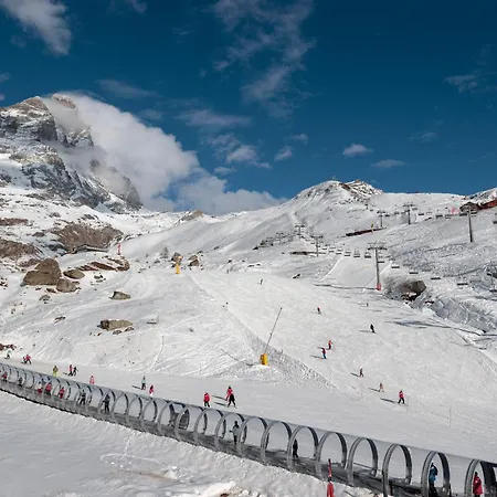 Hellochalet Cervinia - Ski-in Ski-out Studio, 200mt At Plan Maison Lift