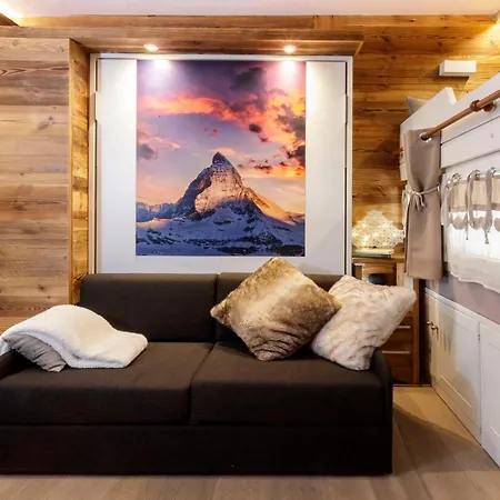Apartamento Hellochalet Cervinia - Ski-in Ski-out Studio, 200mt At Plan Maison Lift